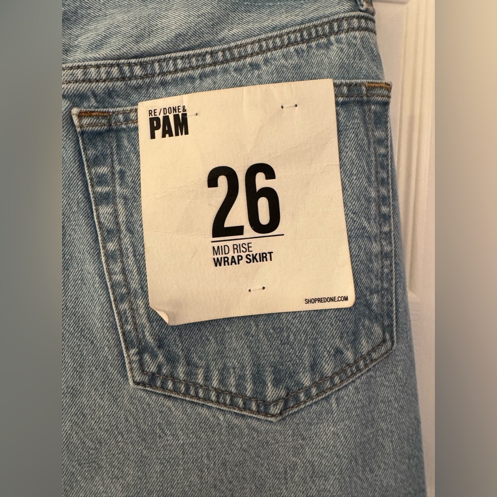 REDONE x Pam Anderson Mid Rise Wrap Denim Mini Skirt Maliblue Blue Size 26 - Picture 14 of 16